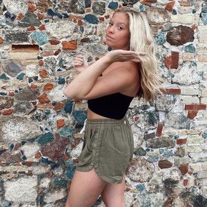 Meet your Posher, Gretchen